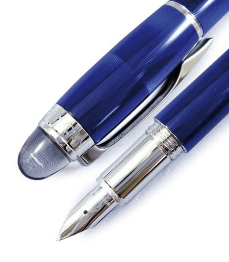Lasergravur für Luxus-Schreibgerät - Cool Blue